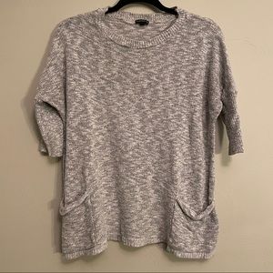 EXPRESS Oversized Gray White Sweater with Pockets!